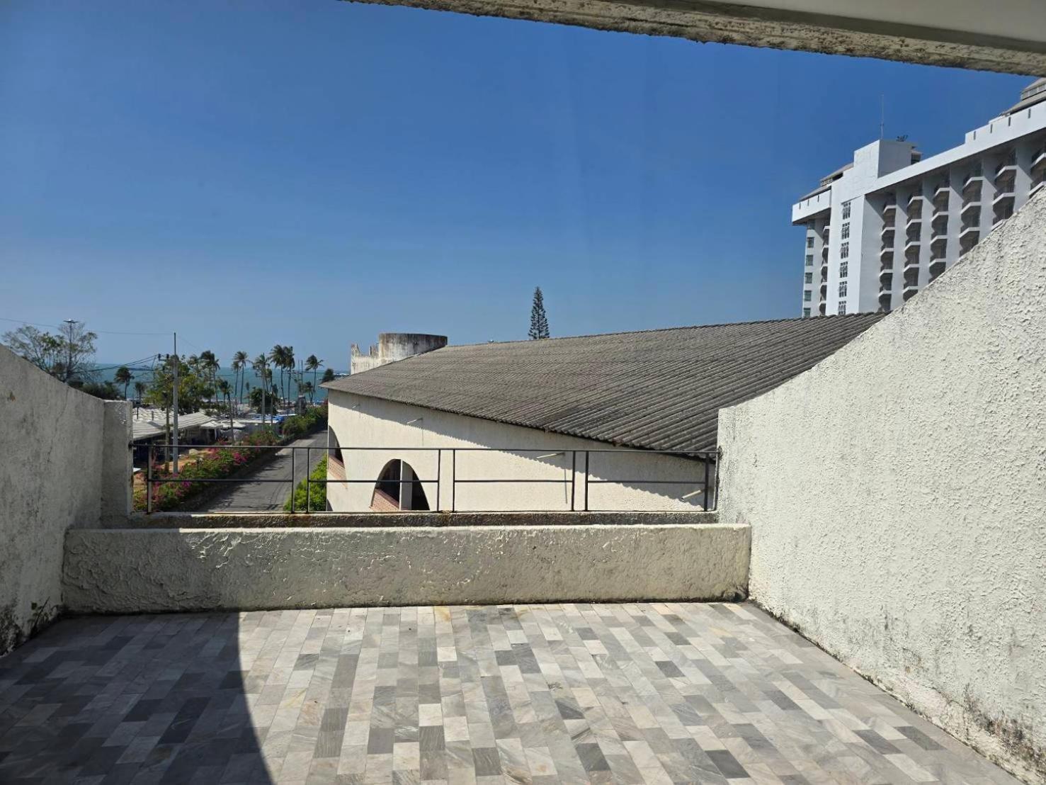 Hotel Tropicana Pattaya Eksteriør billede