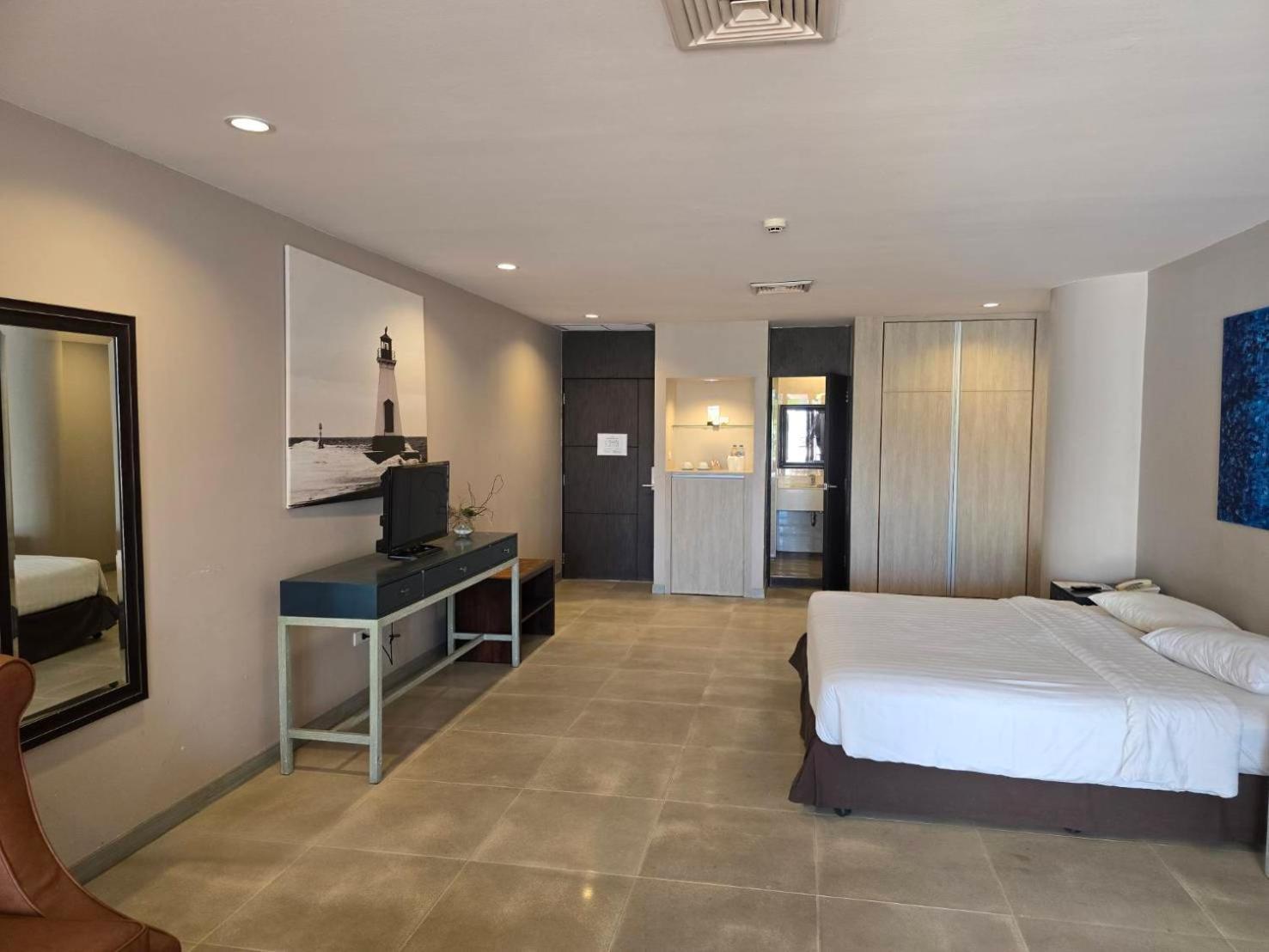 Hotel Tropicana Pattaya Eksteriør billede