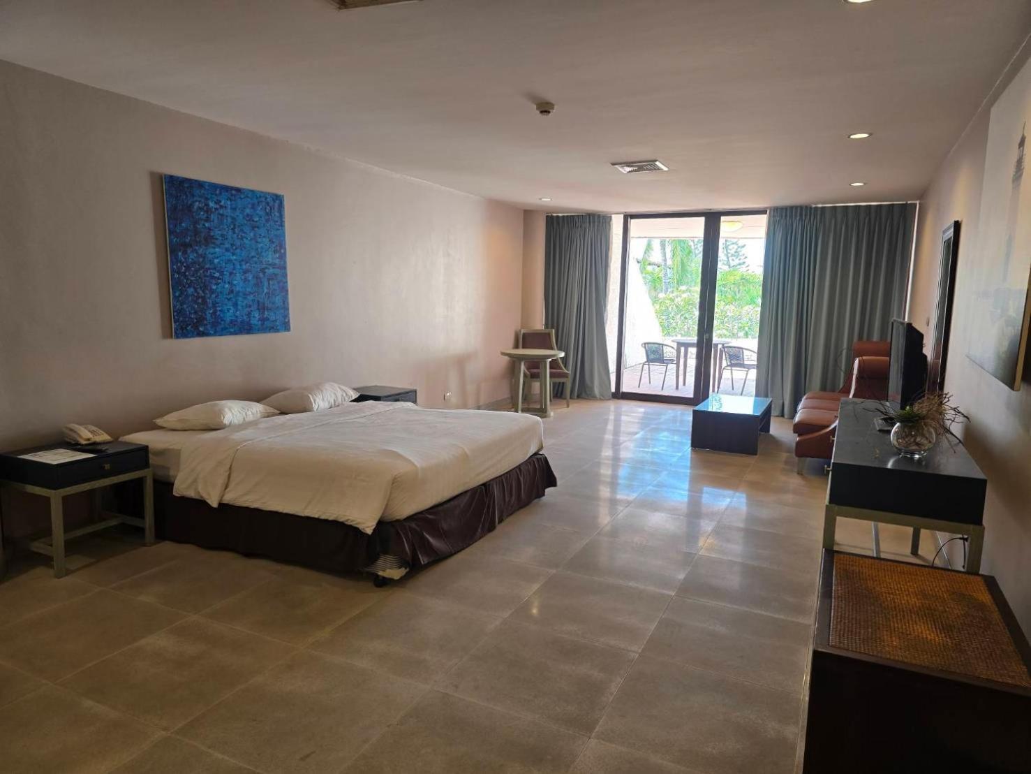 Hotel Tropicana Pattaya Eksteriør billede
