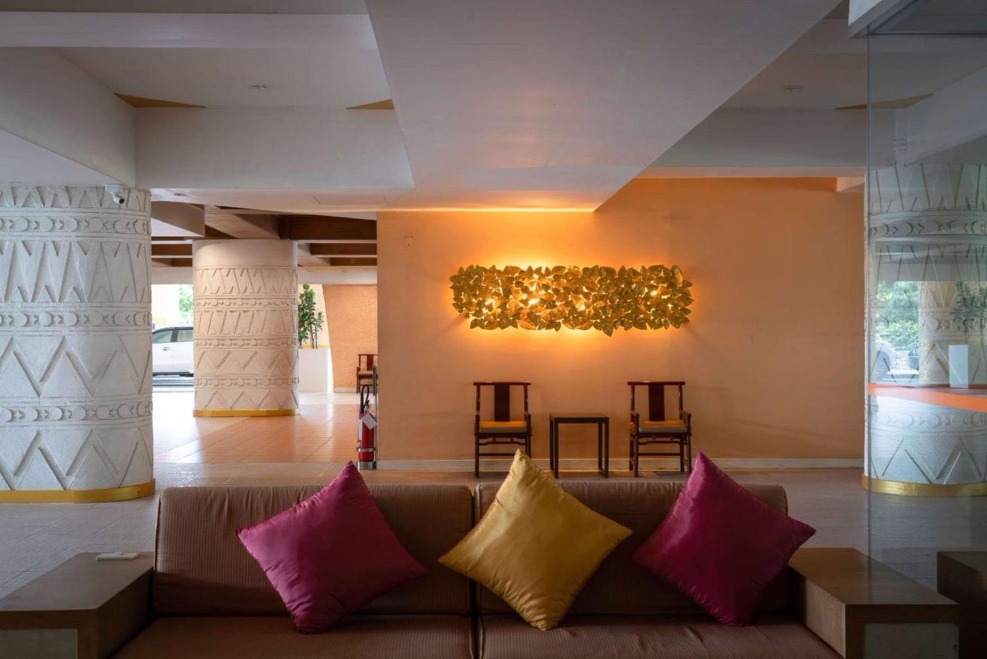 Hotel Tropicana Pattaya Eksteriør billede