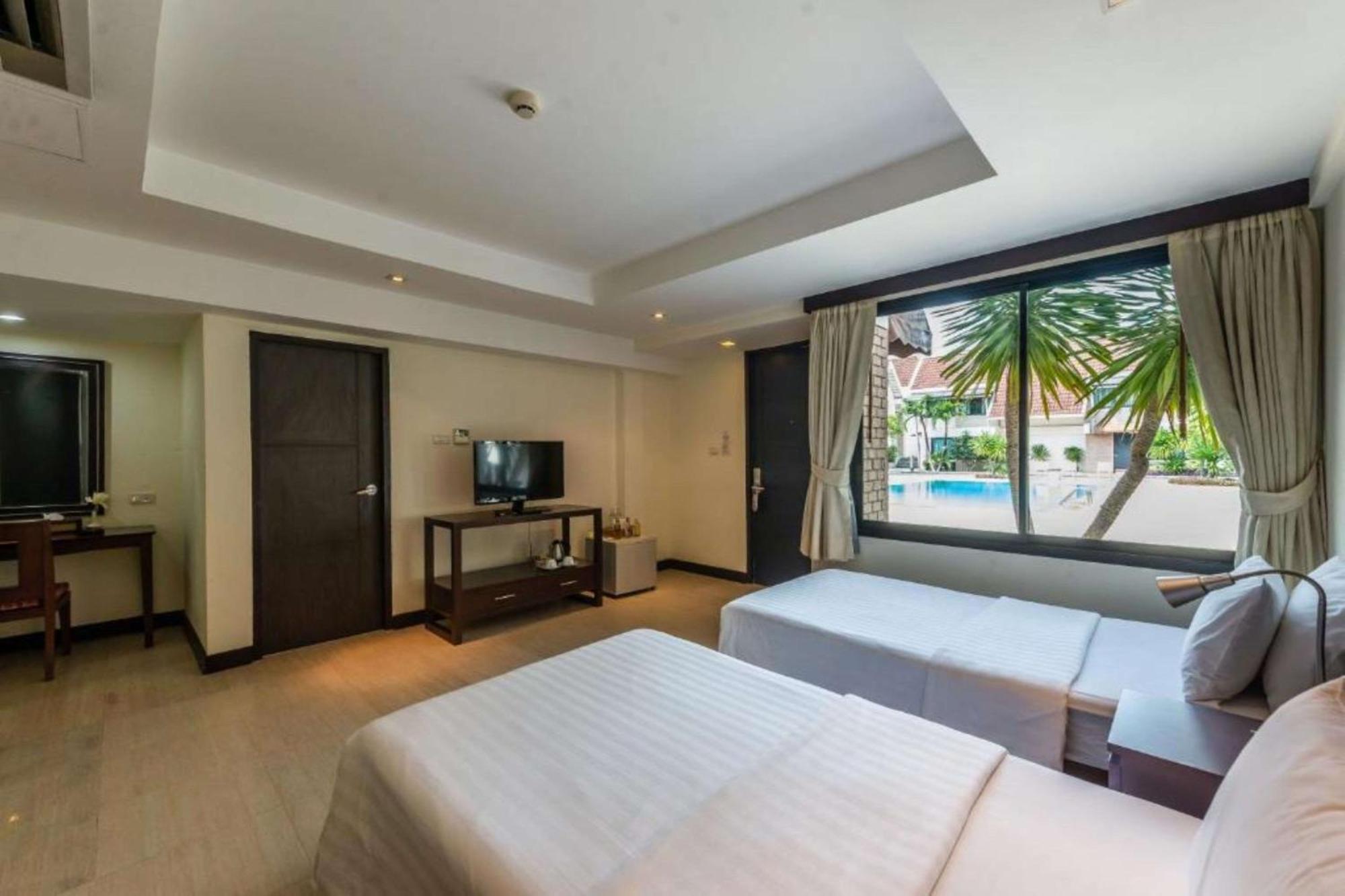 Hotel Tropicana Pattaya Eksteriør billede