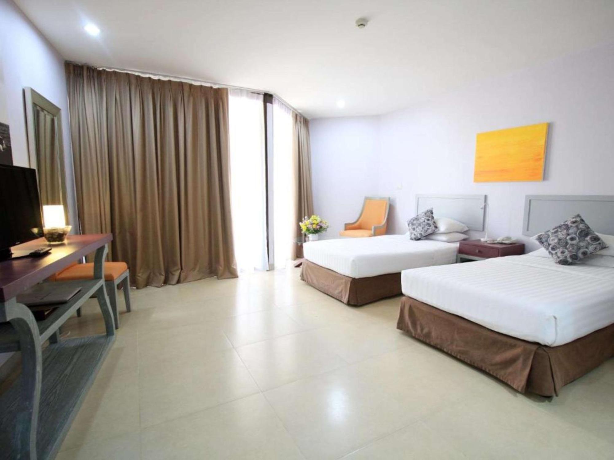 Hotel Tropicana Pattaya Eksteriør billede
