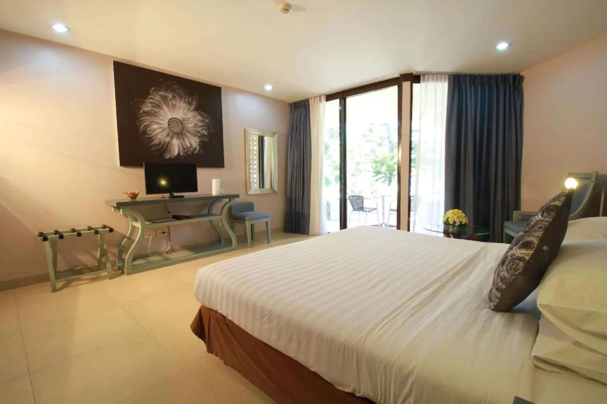 Hotel Tropicana Pattaya Eksteriør billede