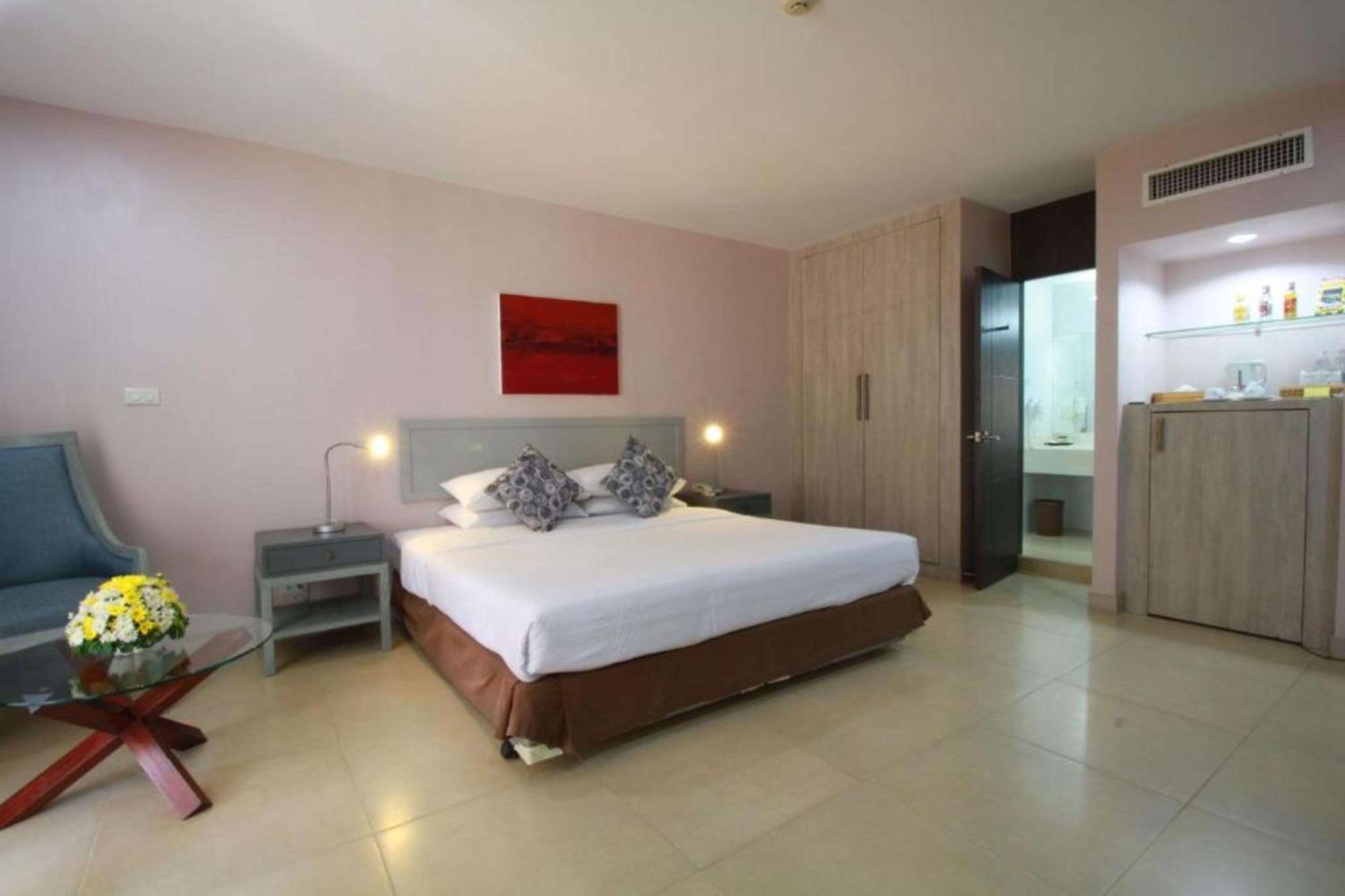 Hotel Tropicana Pattaya Eksteriør billede